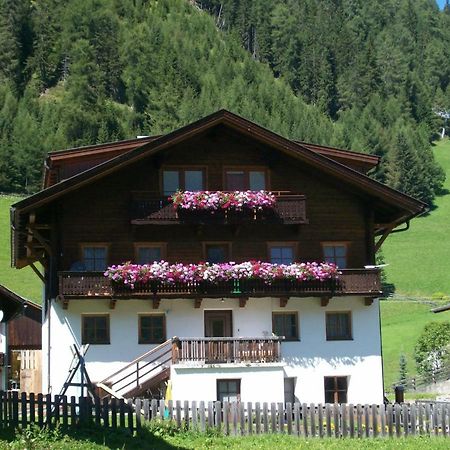 Haus Gartenheim Kals-am Großglockner Exterior foto